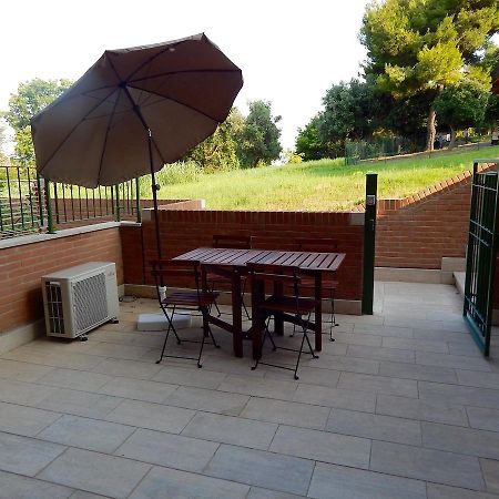 S127 - Sirolo, Nuovissimo Monolocale Con Terrazzo Apartment Exterior photo